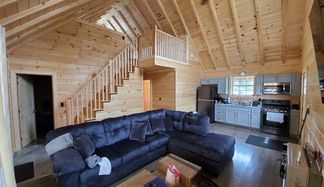 Luxury custom built cabin in Jackman WITH DIRECT TRAIL ACCESS FOR POWERSPORTS