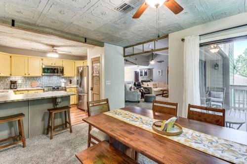 Marina Villa Condo at Lake Keowee w/Fireplace