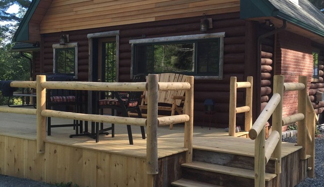 Merchant's Log Cabin