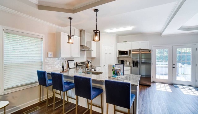 Modern 3bed/2bath House near Charlotte Uptown and airport!