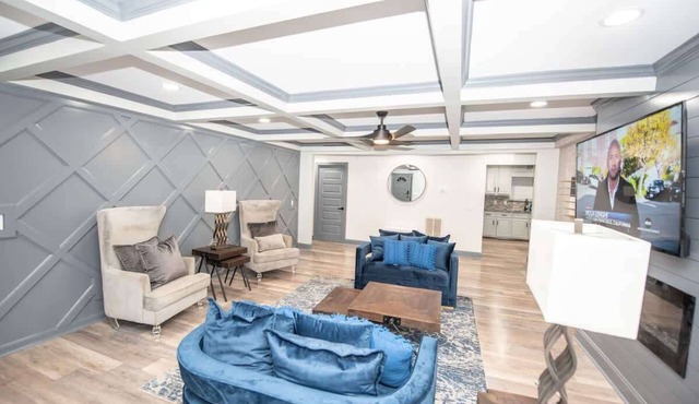 Modern 4 bedroom home mins from Dawnsonville