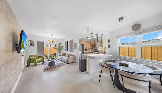 Modern&Beachy space w/kitchen, 5 stars - 4 ppl