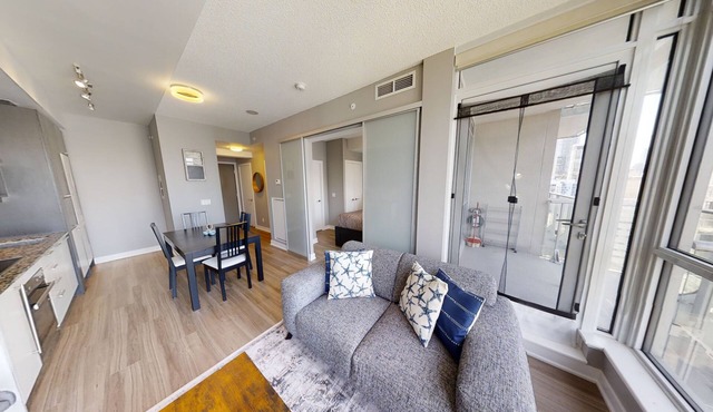 Modern Central Studio Condo in DT Toronto in Toronto