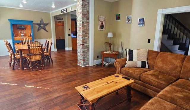 Moosehead Lake Lodge* Direct ATV/Walking Distance to Red Cross Beach*Pet Friendly