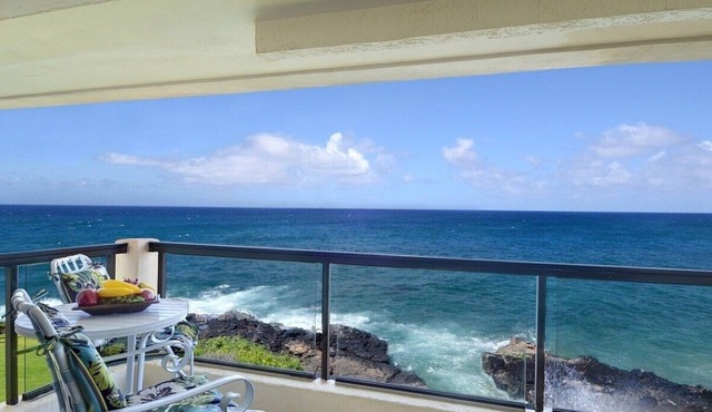 MOST STUNNING Oceanfront Views, A/c, Washer/Dryer, Kitchen, Elevator, Beach 0.5m