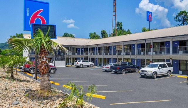Motel 6-Dalton, GA in Dalton