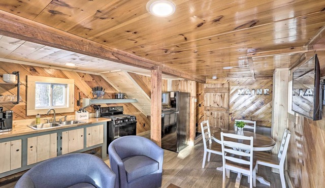 NEW! Lakeside Cabin < 1 Mi From Mt Kineo Shuttle!