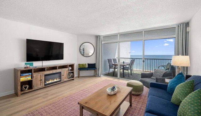 Oceanfront 2 Bedroom-Sleeps 8-Linens-Laundry-Pool
