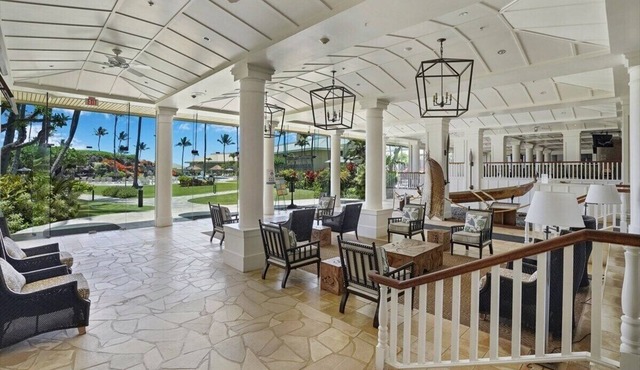 Oceanfront Resort steps to pool/beach via your lanai, 4 Beautiful Pools