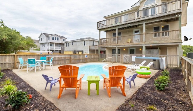 Oceanside Home in Duck with a Private Pool and Hot Tub! in Duck