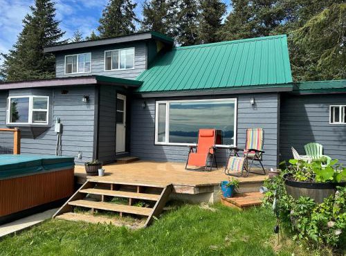Paradise Suites The Wolf Den