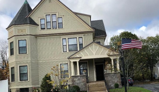 Penley House Bed & Breakfast