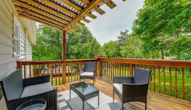 Pet Paradise: Mooresville Escape