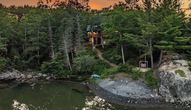 Private Oceanfront Home with Views: Hot tub, Fire pit, Game room, Yoga Deck