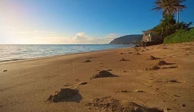 Quiet Hauula Townhome just minutes from beautiful beach