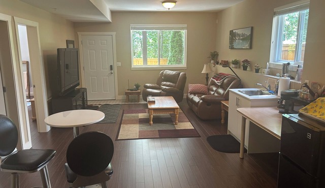 Quiet Private suite in a forest setting w/Parking and AC | Maple Ridge in Maple Ridge