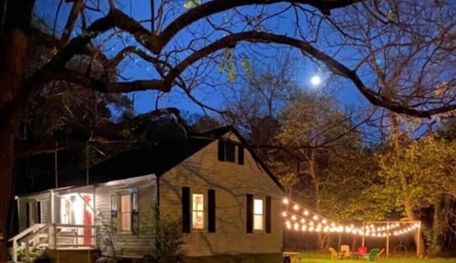 Rappahannock River Cottage - close to I-95! Sleeps 6! Pets ok!