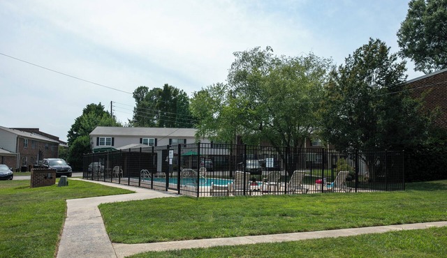 Relaxing & Modern 2 Bdrm UNC/Duke Vacation Home