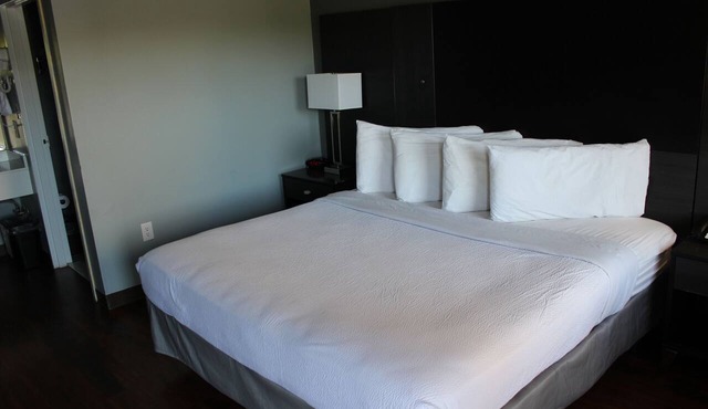 Riverfront Inn in Conway