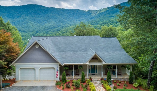 Rockdale Lodge-Hot tub-Mountain View -Fire Pit-Pool Table & Ping Pong Table