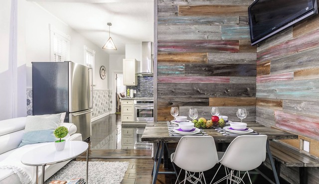Rustic Modern 2 Bedroom Stylish Suites w/Private Terrace Downtown Toronto in Toronto
