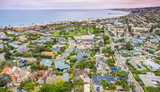 San Diego House, Steps to Shores Beach & Dining