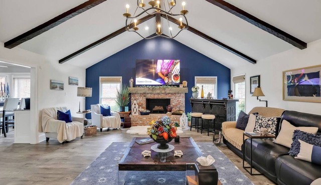 Sandy Springs Executive Retreat