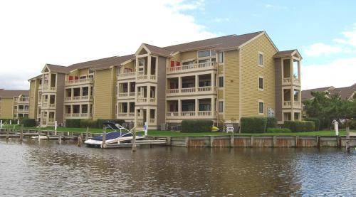 Seascape-Heron Harbour 202-3 condo
