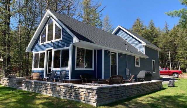 Sebec, Maine Lakefront Retreat – Modern Comfort & Four-Season Adventure