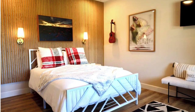 Serene 1-bedroom house in Keaau perfect for a relaxing getaway