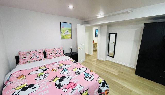 Snoopy-Themed Private Ensuite with LivingRoom in Vaughan