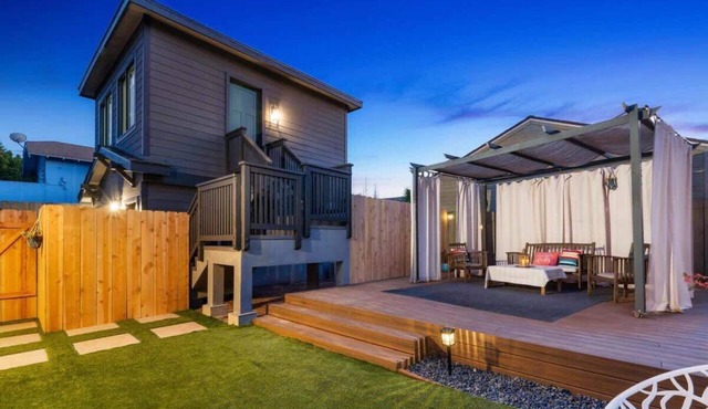 South Park Home + Studio | Walk to Balboa