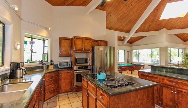 Spacious Poipu Vacation Home Sleeps 6 Walk to Beach w/pool table