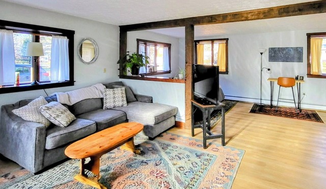 Spacious Studio Near Sebago Lake in Windham