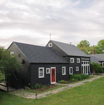 Squire Tarbox Inn
