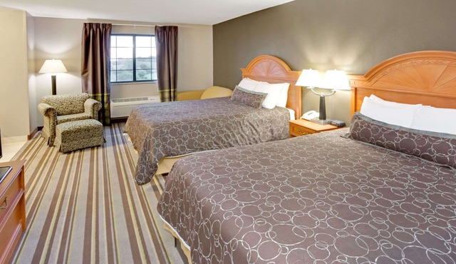 Super 8 by Wyndham South Bend in South Bend