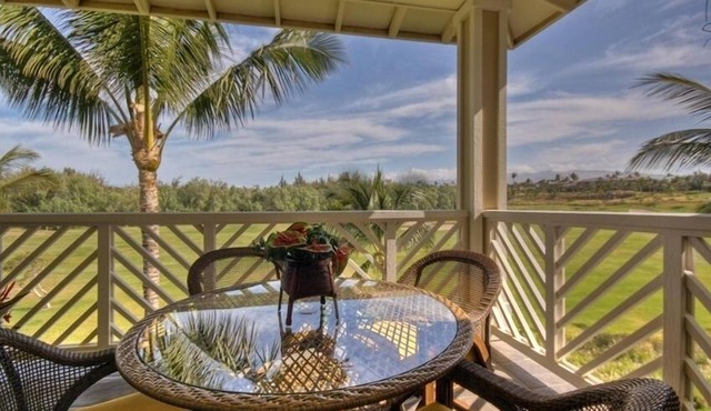 SUPER SALE AUG 13- SEP 2! Luxury Penthouse, Golf View, Gourmet kitchen, Sleeps 6
