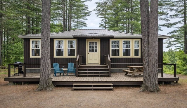 Tea House Cottage – Phillips Bay Resort in Algoma District
