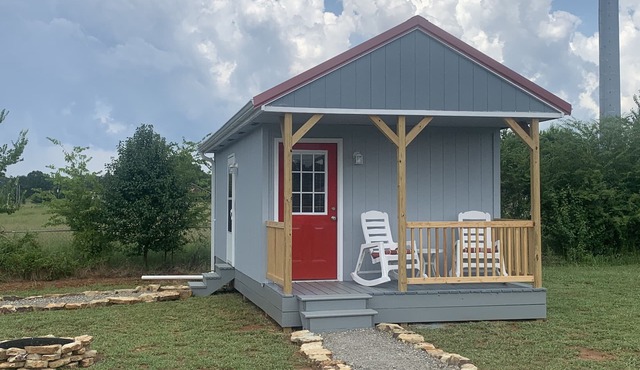 Tiny home! in Lincoln