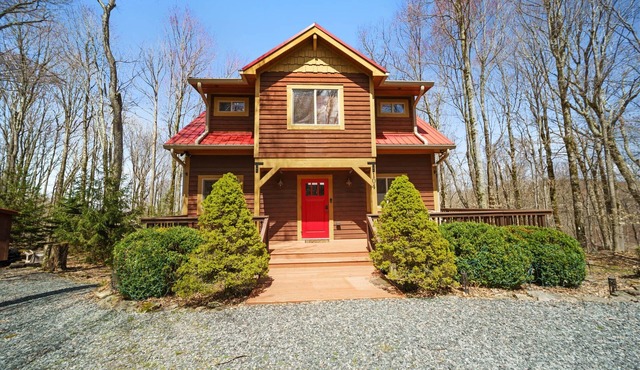 Traditional Cabin with Lots of Space