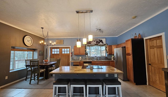 Tranquil Kenai Block Home.