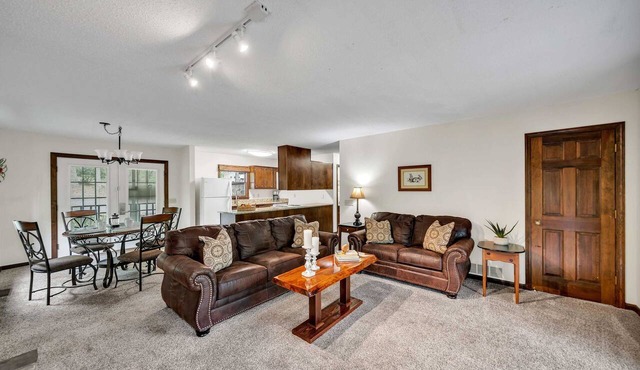 Two Bedroom/One Bath Lodge