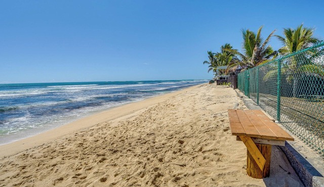 Walk to Sand! Ewa Beach Group Retreat