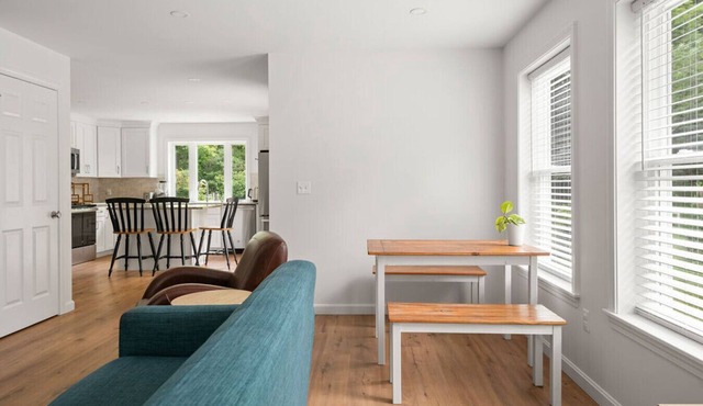 Walkable Beach Area Getaway in South Portland