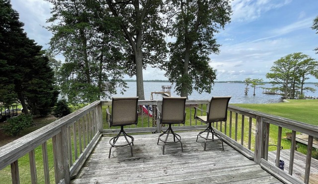 Waterfront loft with beautiful views of the Perquimans River from Sunset Loft!