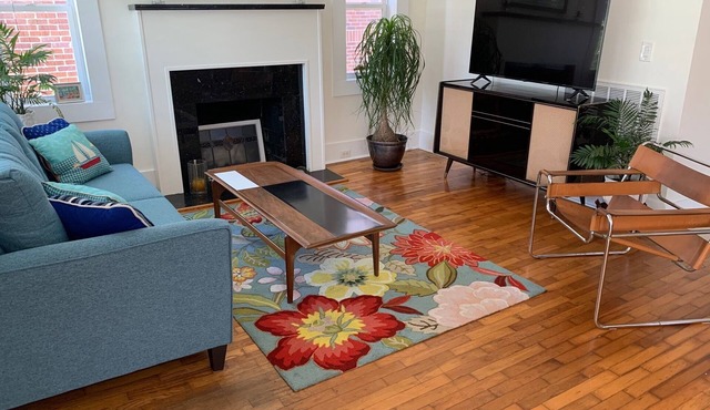 Welcome to "The Parsonage." Located in the historic downtown Wilmington.