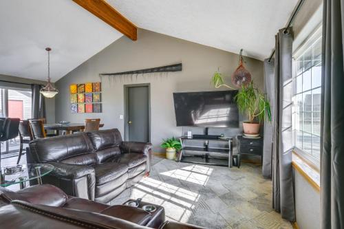 Yard Space w/Fire Pit: Kenai Getaway! in Kenai