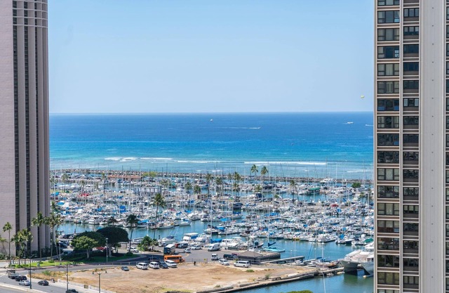 Ala Moana 