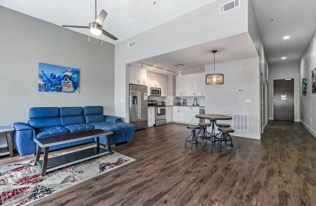 Hotel ∙ Modern Condo near Local Attractions of New Orleans