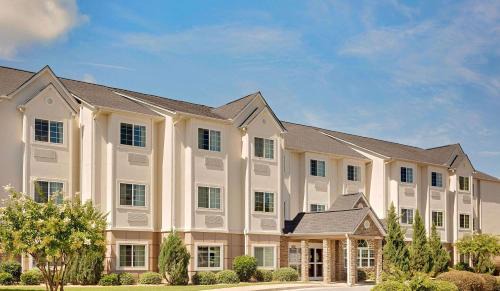 Microtel Inn 